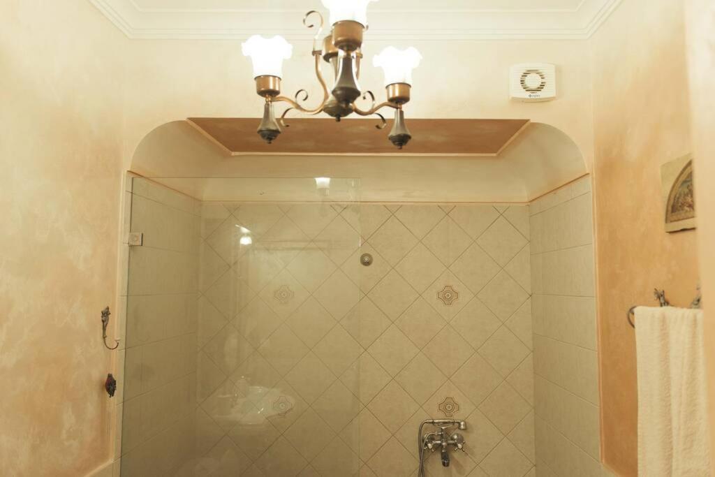 Apartment In Anakasia Overlooking וולוס מראה חיצוני תמונה